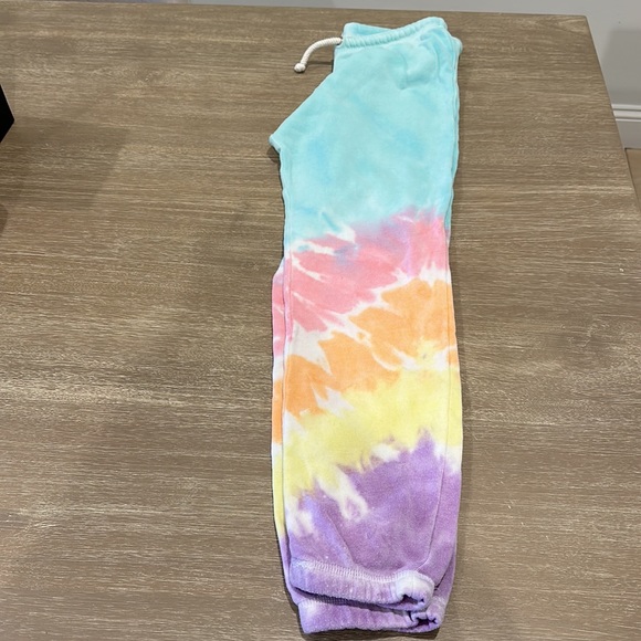 Tie dye sweatpants … super comfy 🧡💛💗❤️ - Picture 2 of 2